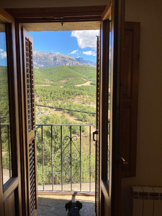 Casa Encuentra, En El Pirineo Al Lado De Ainsa Pension El Pueyo de Araguás Buitenkant foto