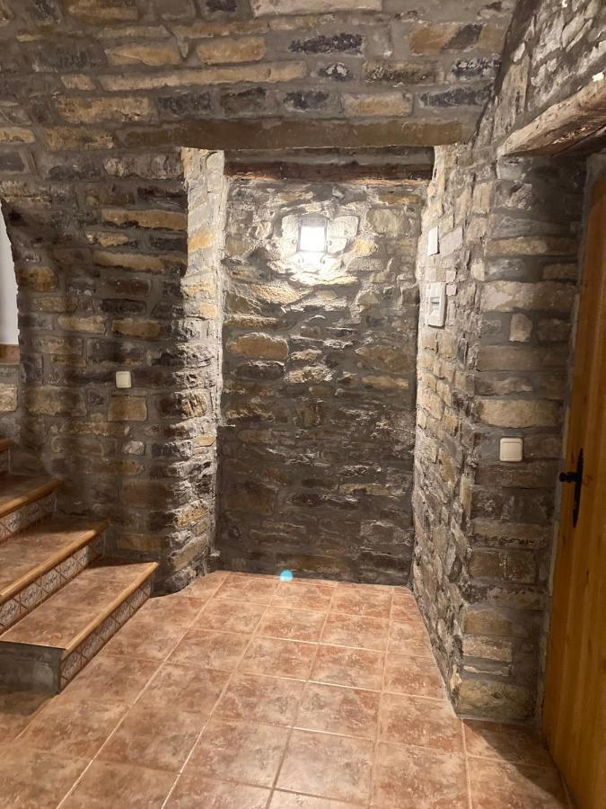 Casa Encuentra, En El Pirineo Al Lado De Ainsa Pension El Pueyo de Araguás Buitenkant foto