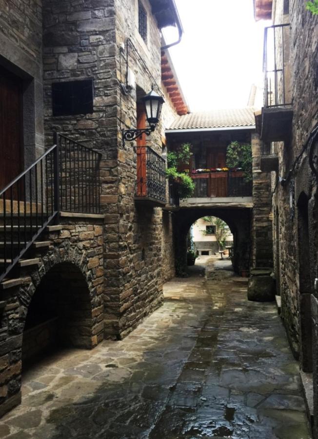 Casa Encuentra, En El Pirineo Al Lado De Ainsa Pension El Pueyo de Araguás Buitenkant foto