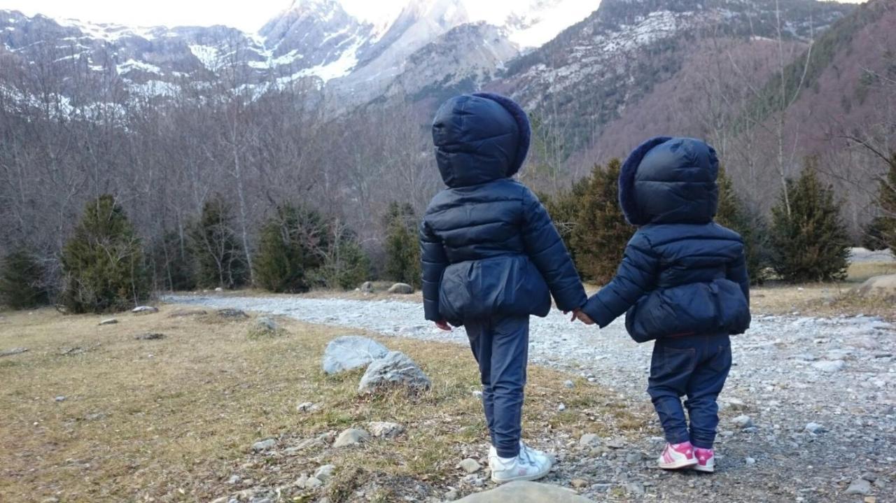 Casa Encuentra, En El Pirineo Al Lado De Ainsa Pension El Pueyo de Araguás Buitenkant foto