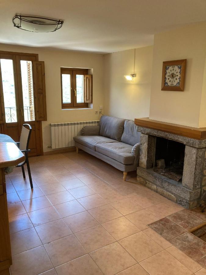 Casa Encuentra, En El Pirineo Al Lado De Ainsa Pension El Pueyo de Araguás Buitenkant foto