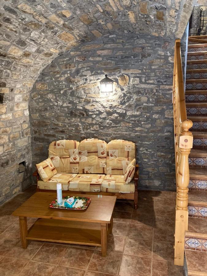 Casa Encuentra, En El Pirineo Al Lado De Ainsa Pension El Pueyo de Araguás Buitenkant foto