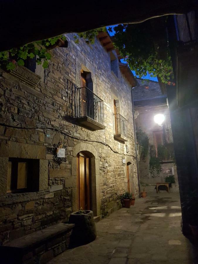 Casa Encuentra, En El Pirineo Al Lado De Ainsa Pension El Pueyo de Araguás Buitenkant foto